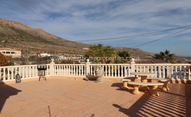 Resale - Villa - La Romana