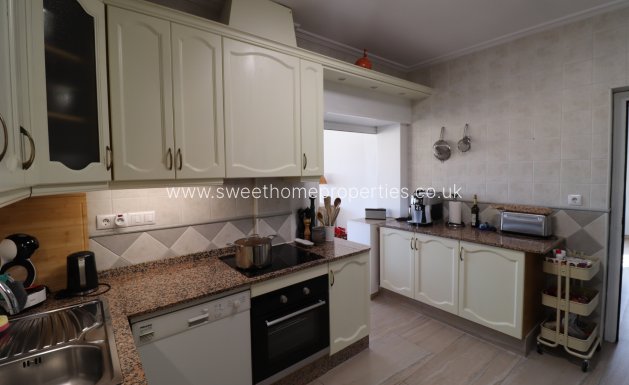 Resale - Villa - La Romana