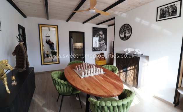 Resale - Villa - La Romana