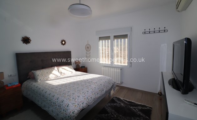 Resale - Villa - La Romana