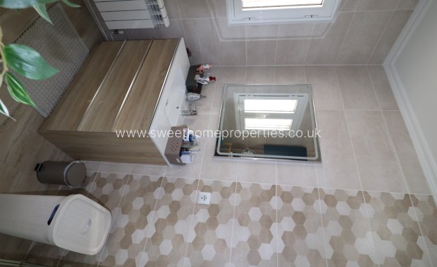 Resale - Villa - La Romana