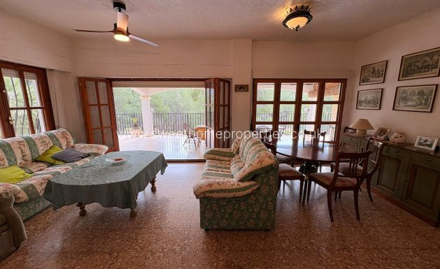 Resale - Country house - Sax