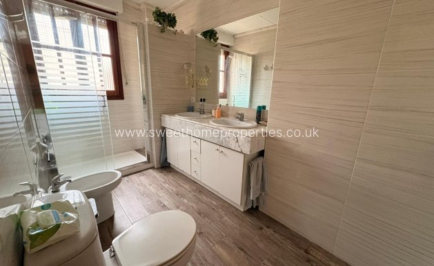 Resale - Country house - Sax