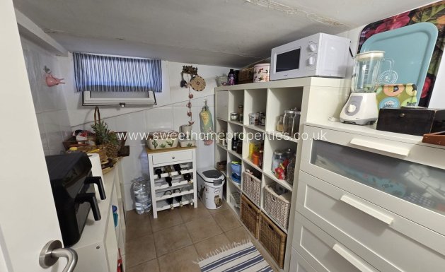 Resale - Country house - Sax