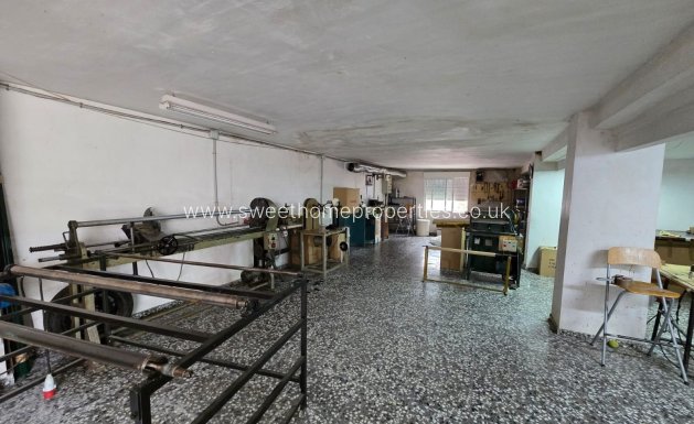 Resale - Country house - Sax