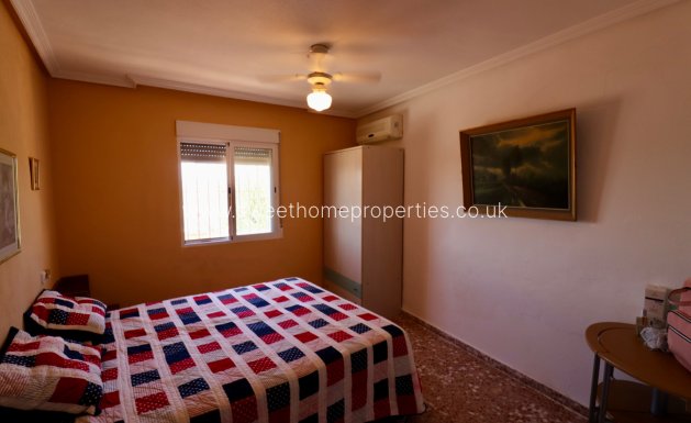 Resale - Villa - Alicante - San vicente del raspeig