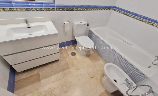 Resale - Town house - Villamartin - Los Dolses