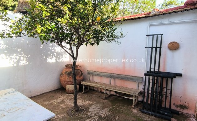 Resale - Country house - Fortuna