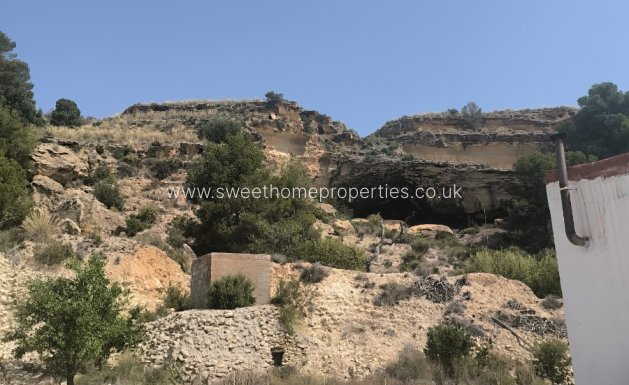 Resale - Country house - Fortuna