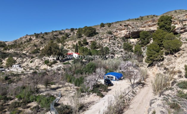 Resale - Country house - Fortuna