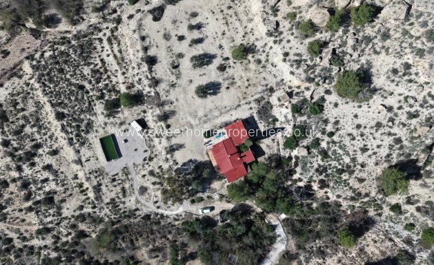 Resale - Country house - Fortuna