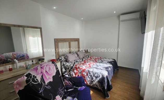 Resale - Apartment - Elda - Ayuntamiento