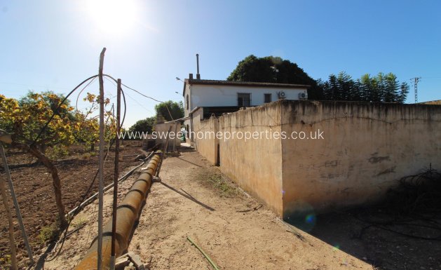 Resale - Villa - Crevillente - BARRANCO SAN CAYETANO