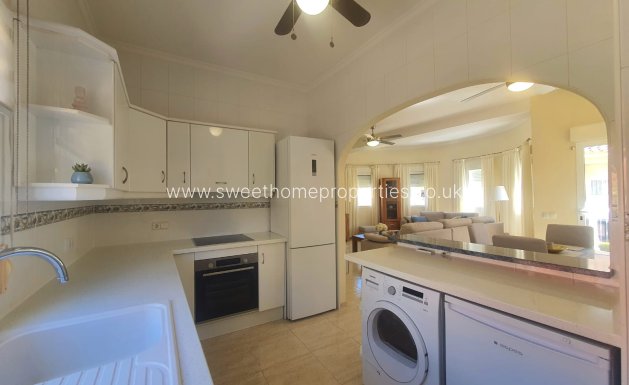 Resale - Villa - Orihuela Costa - Villamartin