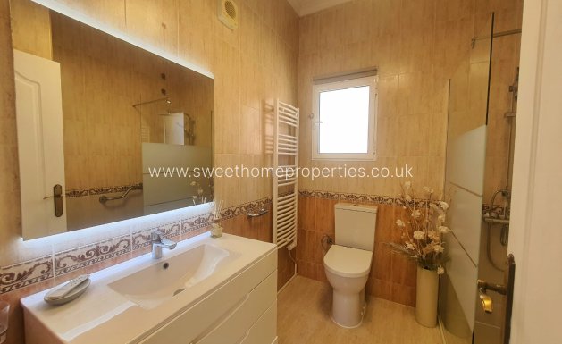 Resale - Villa - Orihuela Costa - Villamartin