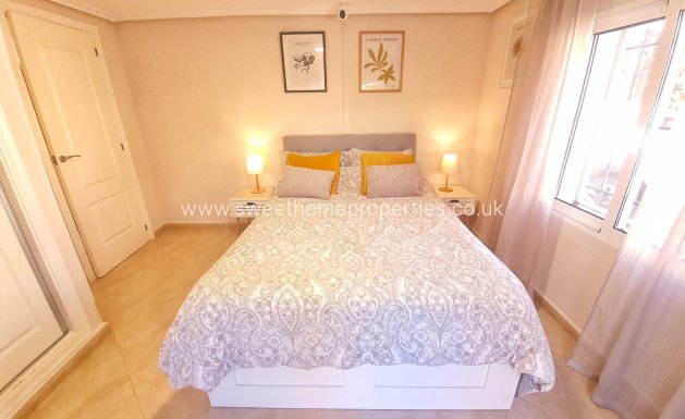 Resale - Villa - Orihuela Costa - Villamartin