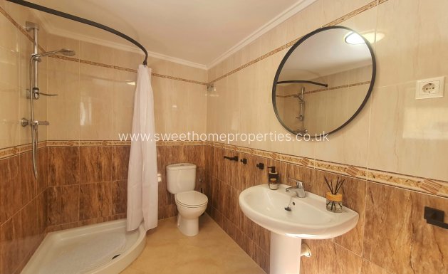 Resale - Villa - Orihuela Costa - Villamartin