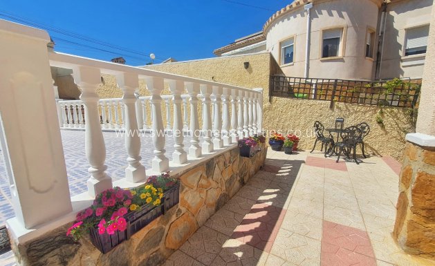 Resale - Villa - Orihuela Costa - Villamartin