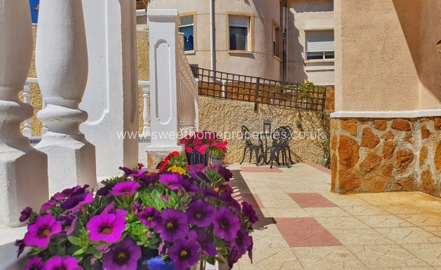 Resale - Villa - Orihuela Costa - Villamartin