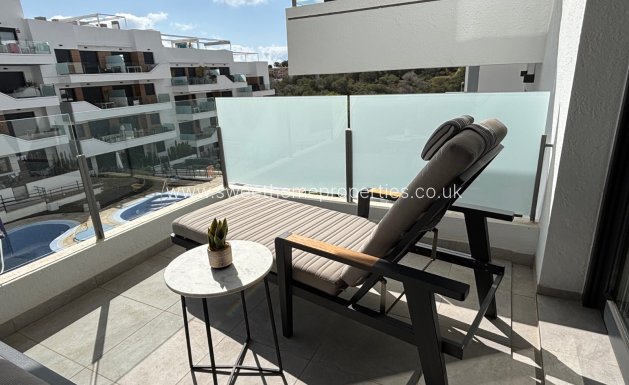 Resale - Apartment - Villamartin