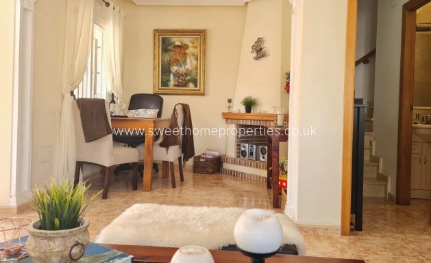 Resale - Villa - Orihuela Costa - Los Dolses