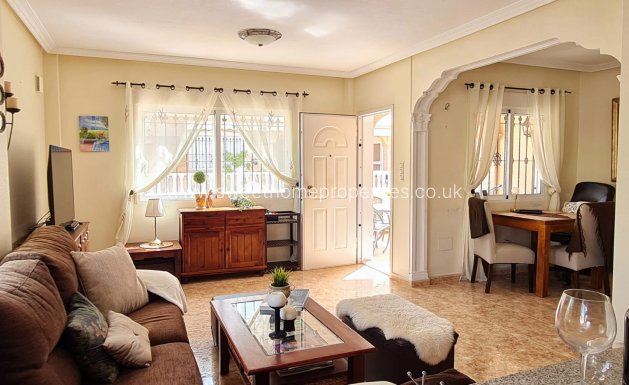 Resale - Villa - Orihuela Costa - Los Dolses