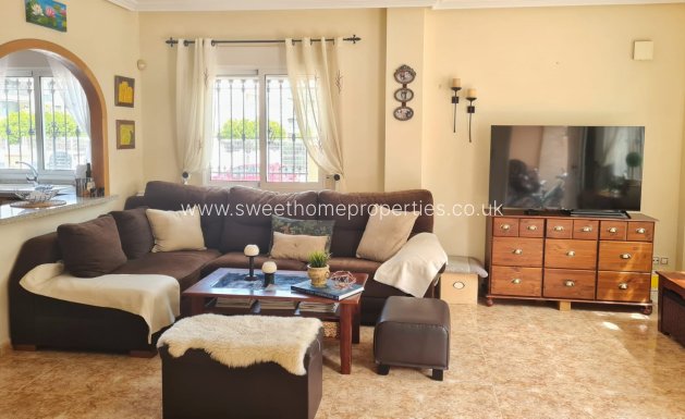 Resale - Villa - Orihuela Costa - Los Dolses