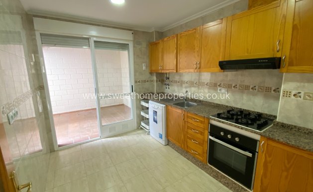 Reventa - Town house - Salinas