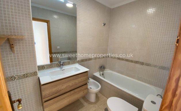 Reventa - Town house - Salinas