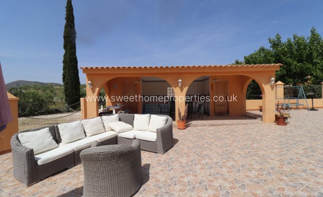 Resale - Country house - Hondon De Las Nieves - La Canalosa