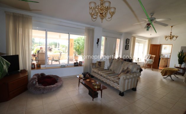 Resale - Country house - Hondon De Las Nieves - La Canalosa