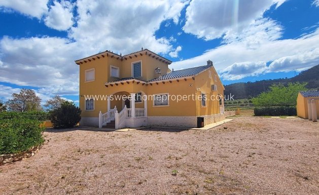 Resale - Country house - La Romana