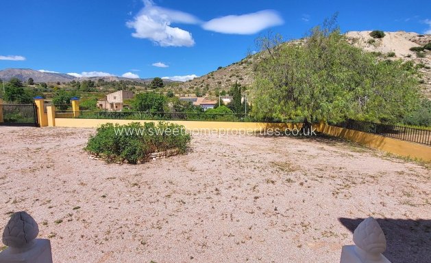 Resale - Country house - La Romana