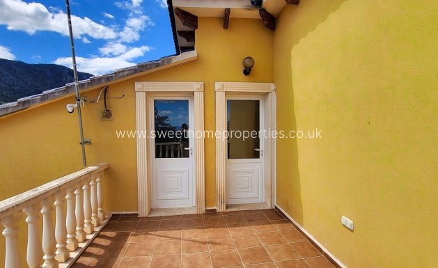 Resale - Country house - La Romana