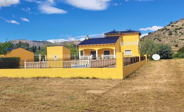 Resale - Country house - La Romana