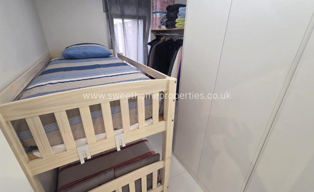 Resale - Apartment - Villamartin