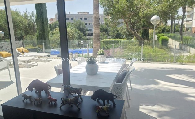 Resale - Apartment - Villamartin