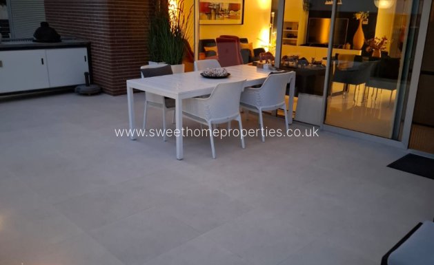 Resale - Apartment - Villamartin
