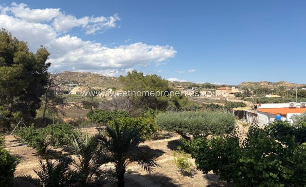 Reventa - Casa de campo - Elche