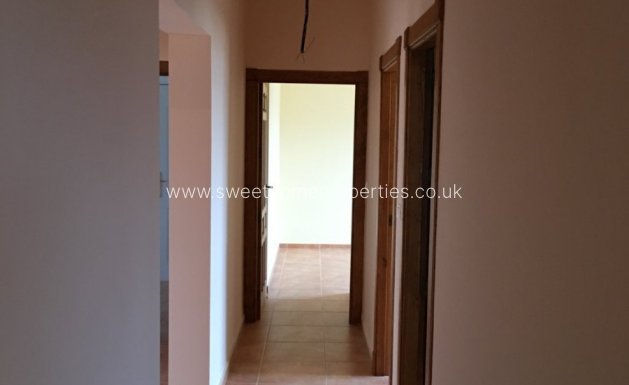 Resale - Country house - Pinoso