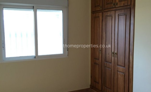 Resale - Country house - Pinoso