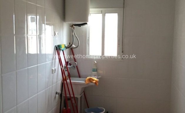 Resale - Country house - Pinoso