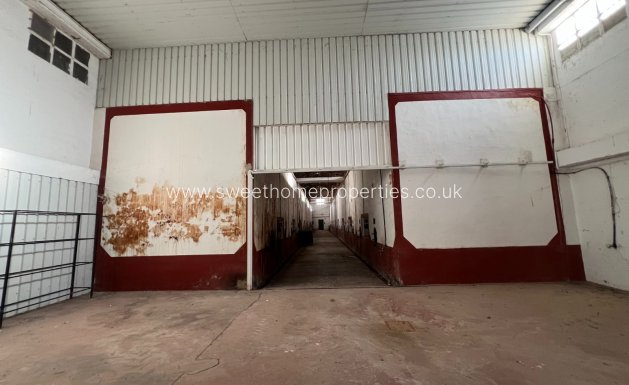 Reventa - Commercial - Hondon De Los Frailes