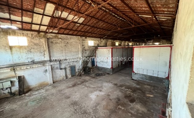 Reventa - Commercial - Hondon De Los Frailes