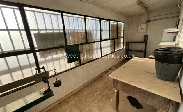 Reventa - Commercial - Hondon De Los Frailes