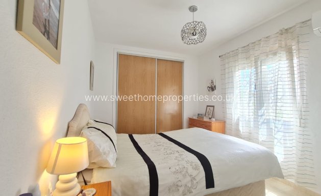 Resale - Villa - Playa Flamenca
