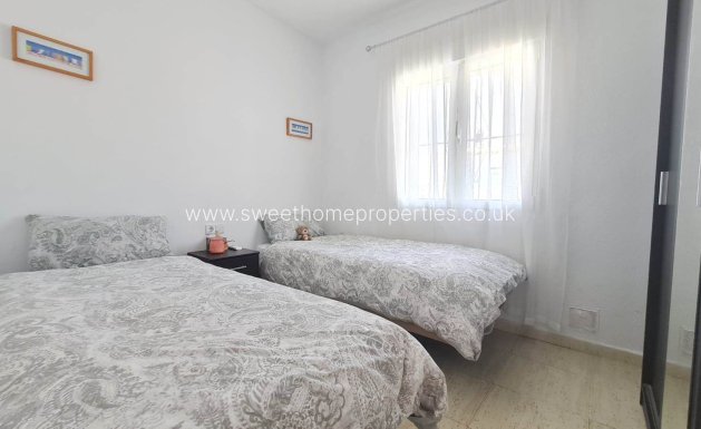 Resale - Villa - Playa Flamenca