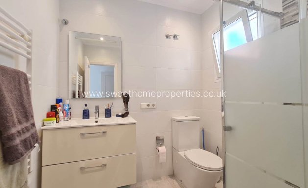 Resale - Villa - Playa Flamenca