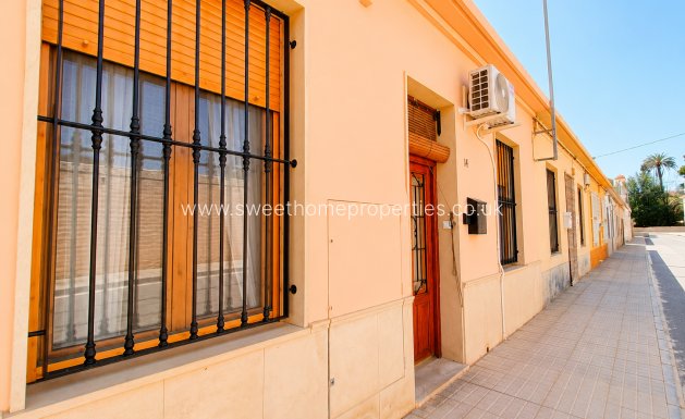 Reventa - Town house - La Romana