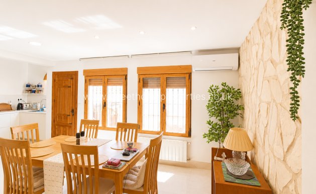 Reventa - Town house - La Romana